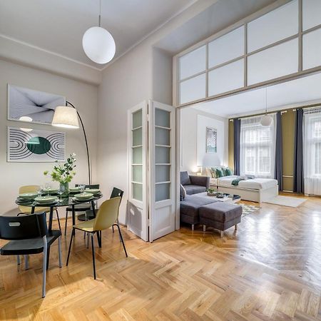 Jokai Hideaway Appartement Boedapest Buitenkant foto