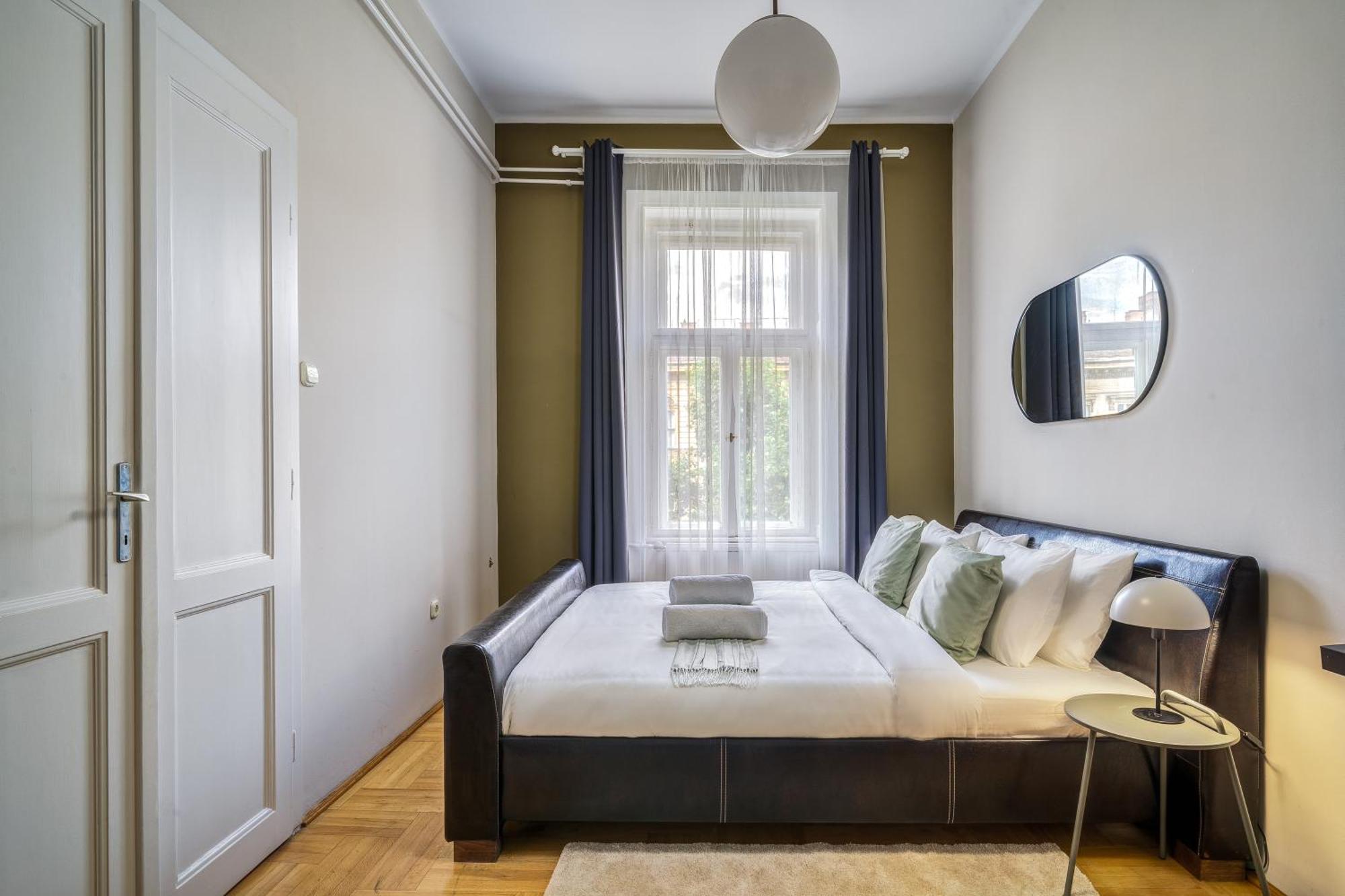 Jokai Hideaway Appartement Boedapest Buitenkant foto